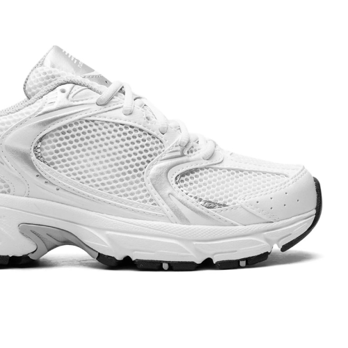 530 White / Silver Metellic